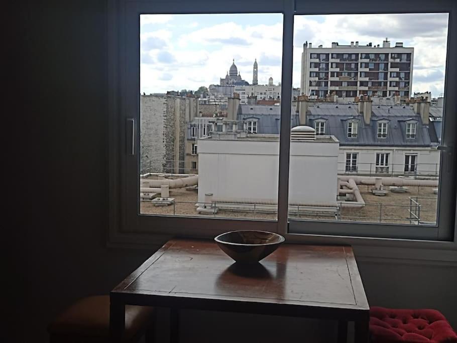 Appartamento Vue Sur Le Sacre Coeur Montmartre Parigi Esterno foto